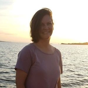 Meet your Posher, Teri